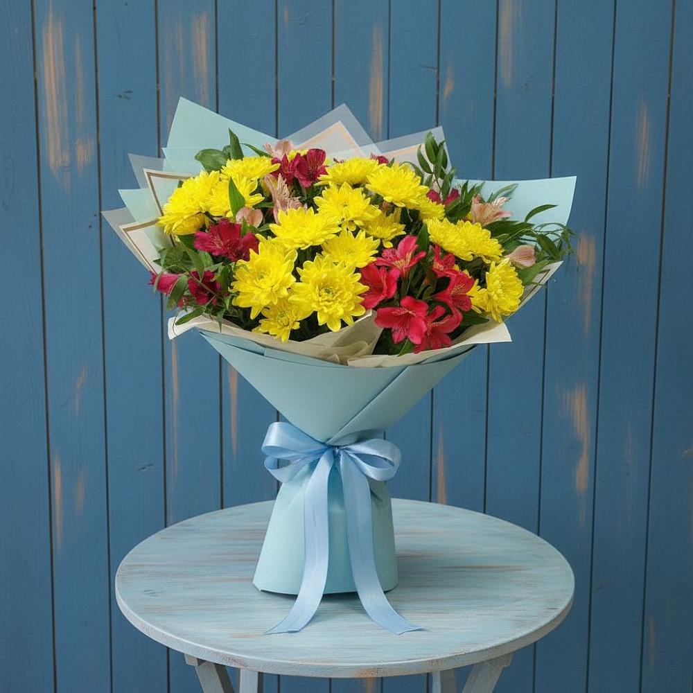 Букет цветов из: Альстромерии и Хризантемы в Акуше