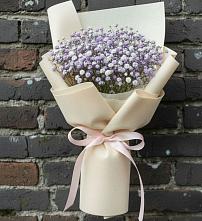 Букет цветов из:  Гипсофила в Акуше