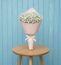 Букет цветов из:  Гипсофила в Акуше