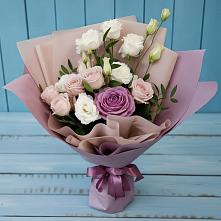 Букет цветов из:  Розы и Лизиантусы #REPLACE_PRED# Акуше