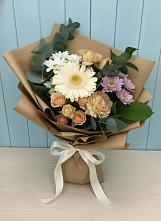 Букет цветов из:  Герберы и Хризантемы в Акуше