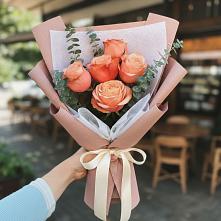 Букет цветов из:  Розы #REPLACE_PRED# Акуше