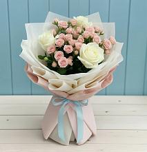 Букет цветов из:  Розы #REPLACE_PRED# Акуше