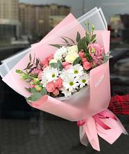 Букет цветов из:  Розы, Лизиантусы и Хризантемы в Акуше