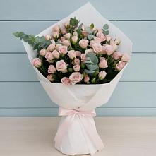 Букет цветов из:  Розы #REPLACE_PRED# Акуше