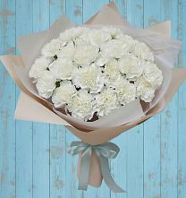 Букет цветов из:  Гвоздики #REPLACE_PRED# Акуше